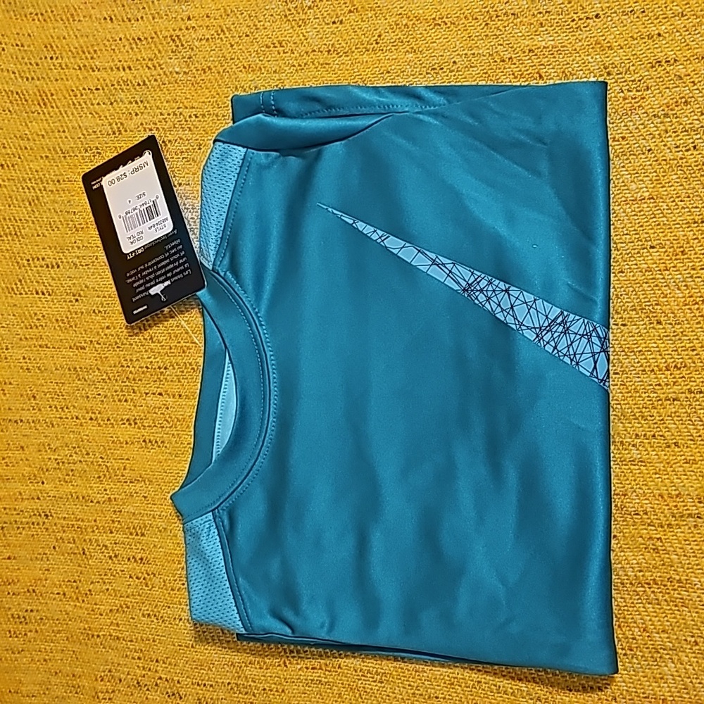 Nike Boys Dri-Fit tee Teal color